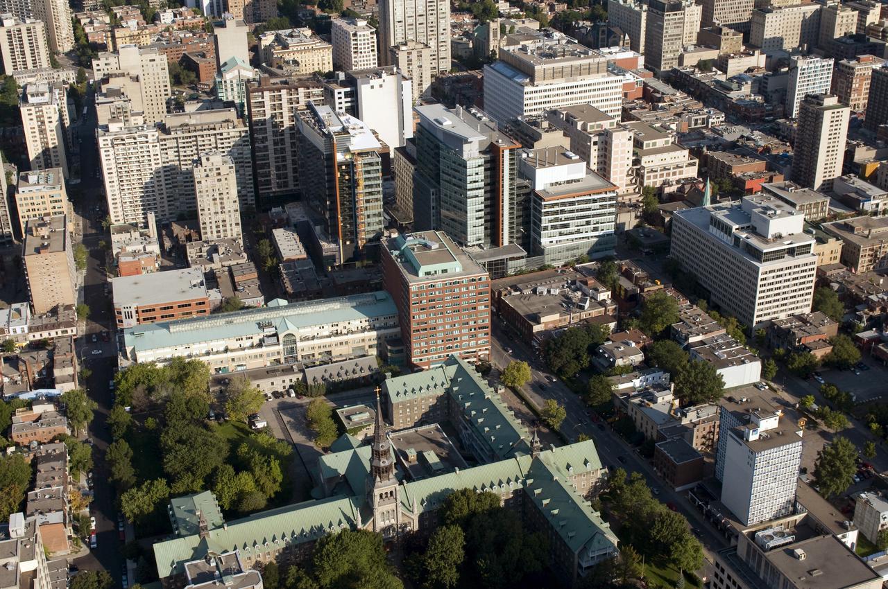 The Grey Nuns Residence By Concordia University Montréal Exterior foto
